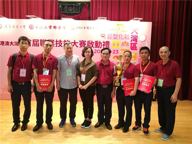 爱游戏